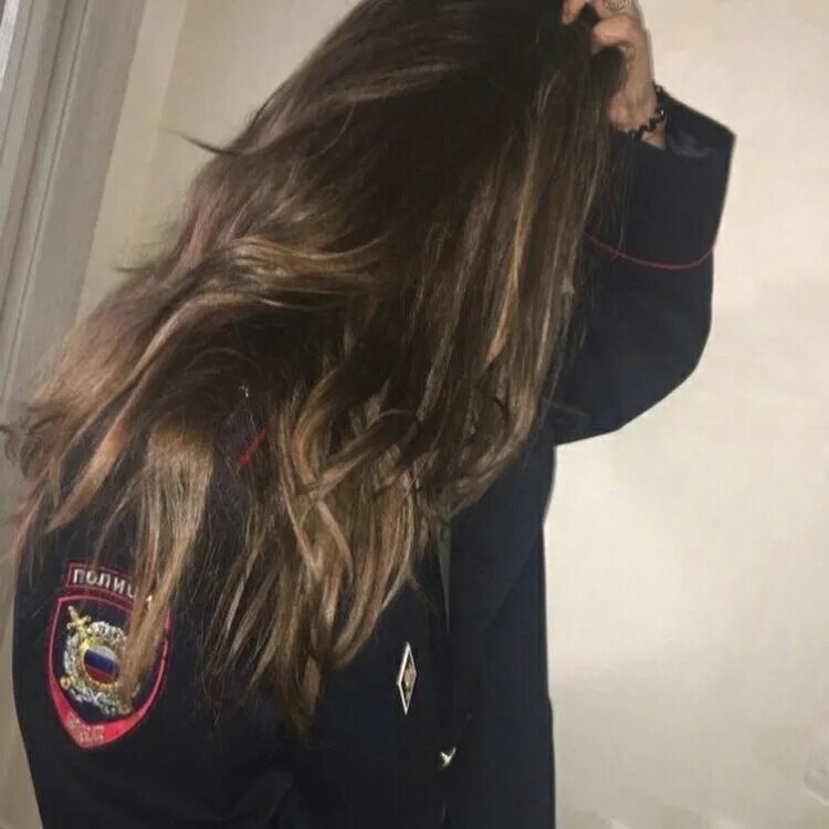 Девушки в форме без лица. Аделина фирсова. девушка без лица. девушка в форме без лица. девушка полиция без лица.