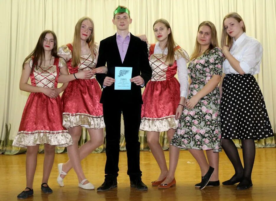 Средняя школа 7 речица. Сш 12 речица. Сш 7 речица. Средняя школа 7 речица. Детский сад речицы выпускной.