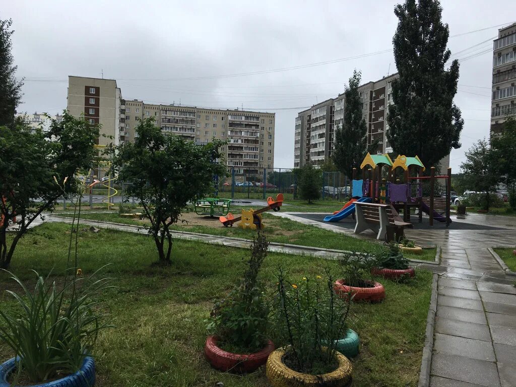 Тсж прогресс. Латвийская 37 улица екатеринбург. тсж прогресс екатеринбург латвийская. тсж латвийская 37. латвийская 37 фото дома.