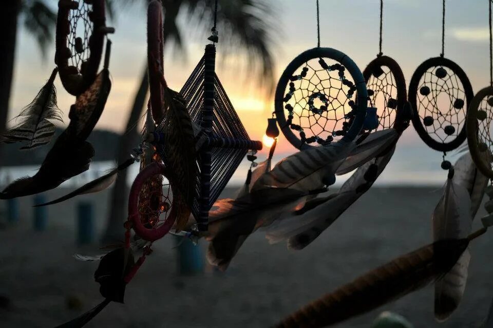 фортепиано на природе. ловец снов (dreamcatcher), 2003. прятки hammali navai ноты для фортепиано. красивый ловец снов. Stalker ловец снов саня музыкант музыка пиано.