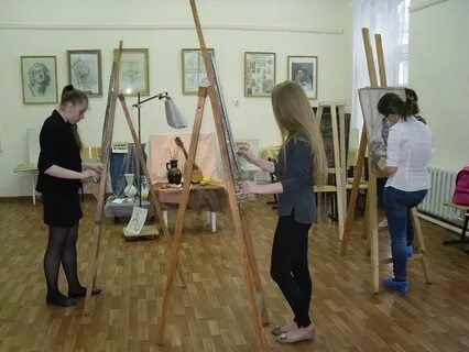 В школе на заключительном туре художественного конкурса