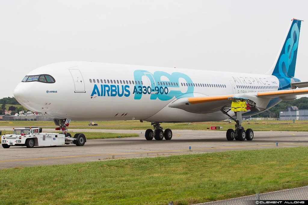 Airbus a330 шасси. аэробус 330. эйрбас а330. аэробус а 330-900. Airbus a330-941.