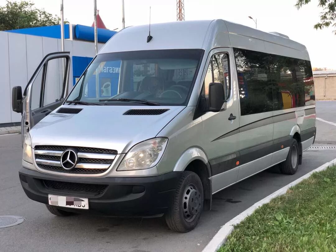 Мерседес спринтер 2007. Mercedes-Benz Sprinter 2007. Мерседес Бенц Спринтер 2007. Мерседес Спринтер 2007 года. Мерседес Спринтер 3 2007 года.