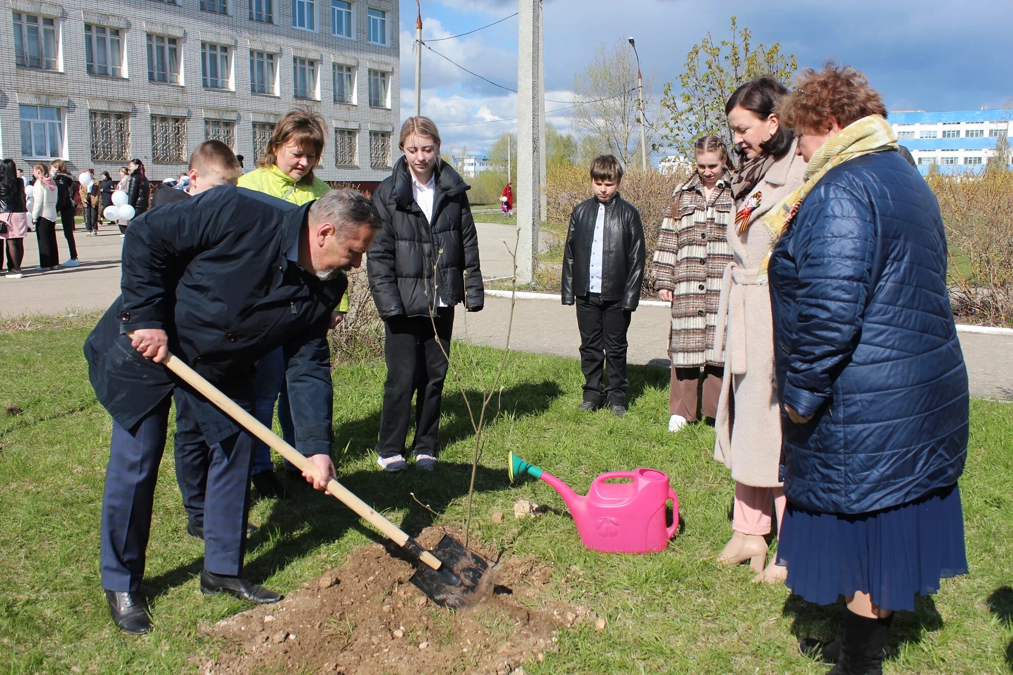 Сад памяти. Сад памяти муравленко. Сад памяти. Сад памяти школа. Сад памяти школа.