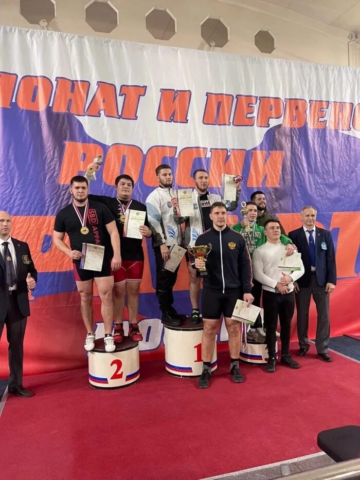 Открытом чемпионате европы по пауэрлифтингу. Первенство москвы по пауэрлифтингу. Огни москвы пауэрлифтинг. Первенство москвы по пауэрлифтингу. Пауэрлифтинг соревнования.