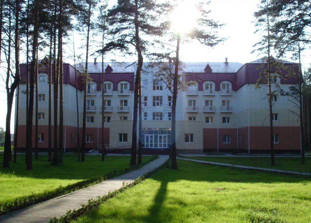 База остров сокровищ екатеринбург. Обухово свердловская область санаторий. База отдыха остров сокровищ березовский. Екатеринбург отдых санаторий. Санаторий самоцвет свердловская область алапаевск.