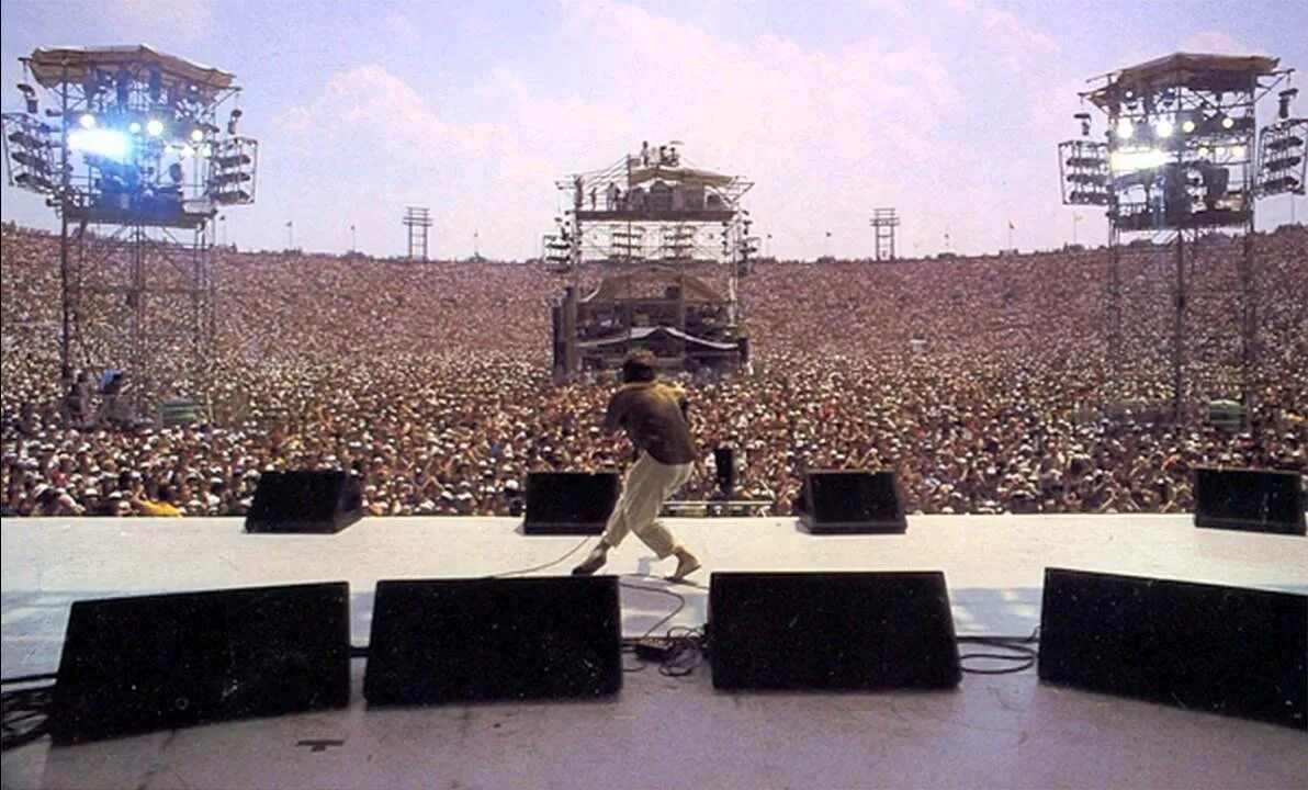Квин на стадионе уэмбли 1985. Уэмбли live aid. квин live aid 1985. live aid 1985 филадельфия. 13 июля 1985 концерт live aid.