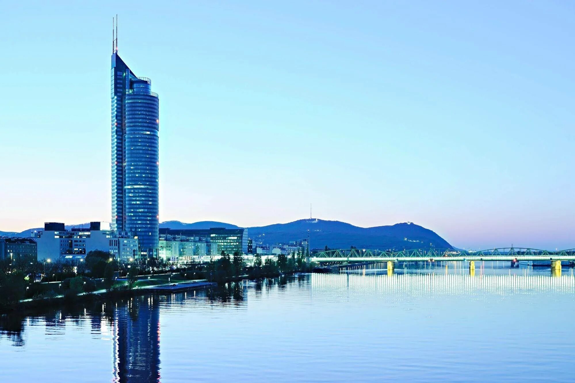 Отели германии. Harry home. Harry styles as it was обложка. Harry s house harry styles обложка. Harry styles — harry’s house (+ booklet, + postcard).