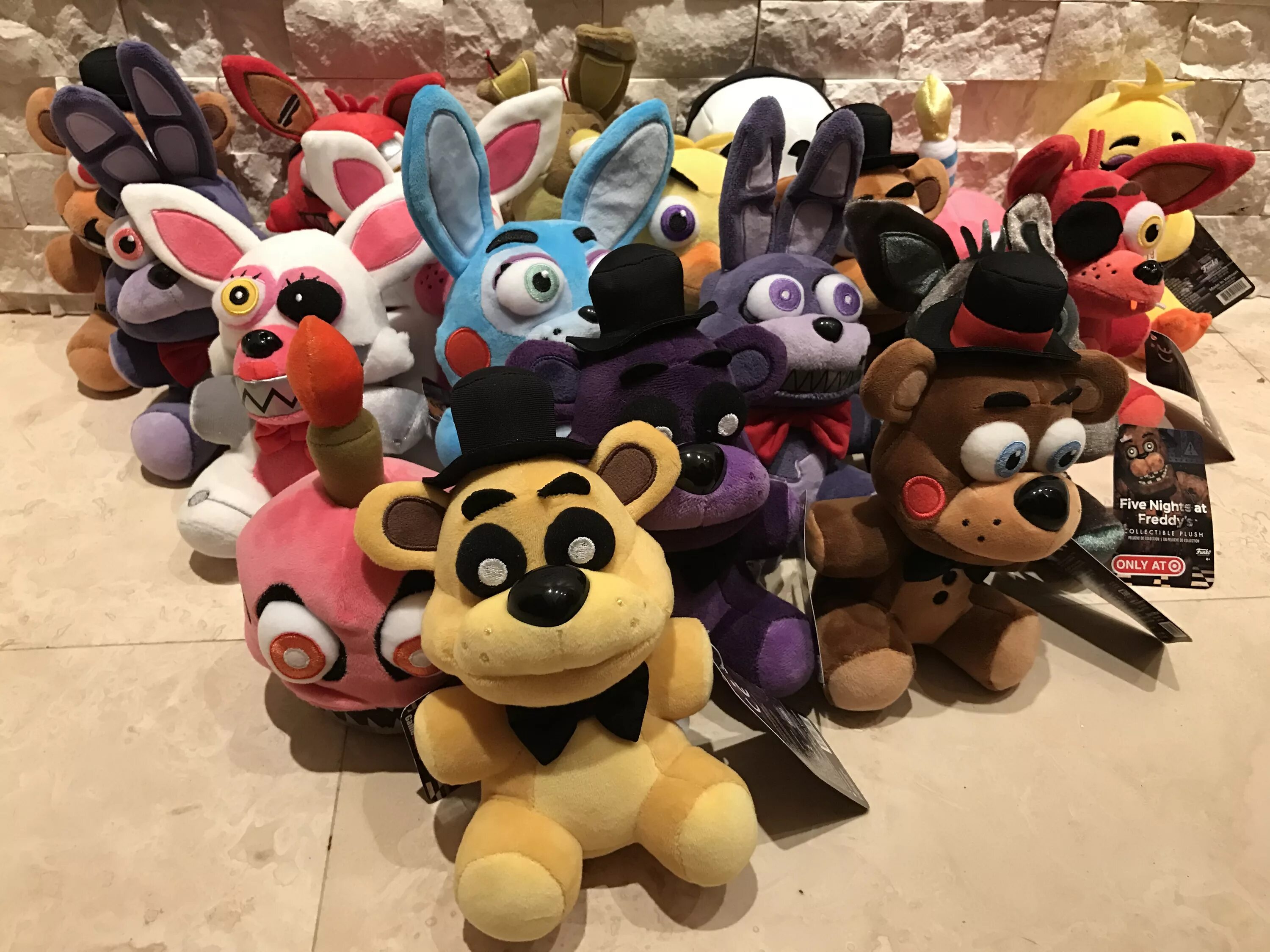 Фнаф екатеринбург. ФНАФ ФАНКО Санрайз. Plush Animatronics Five Nights at Freddy. FNAF plushies Freddy. Мягкие игрушки АНИМАТРОНИКИ.