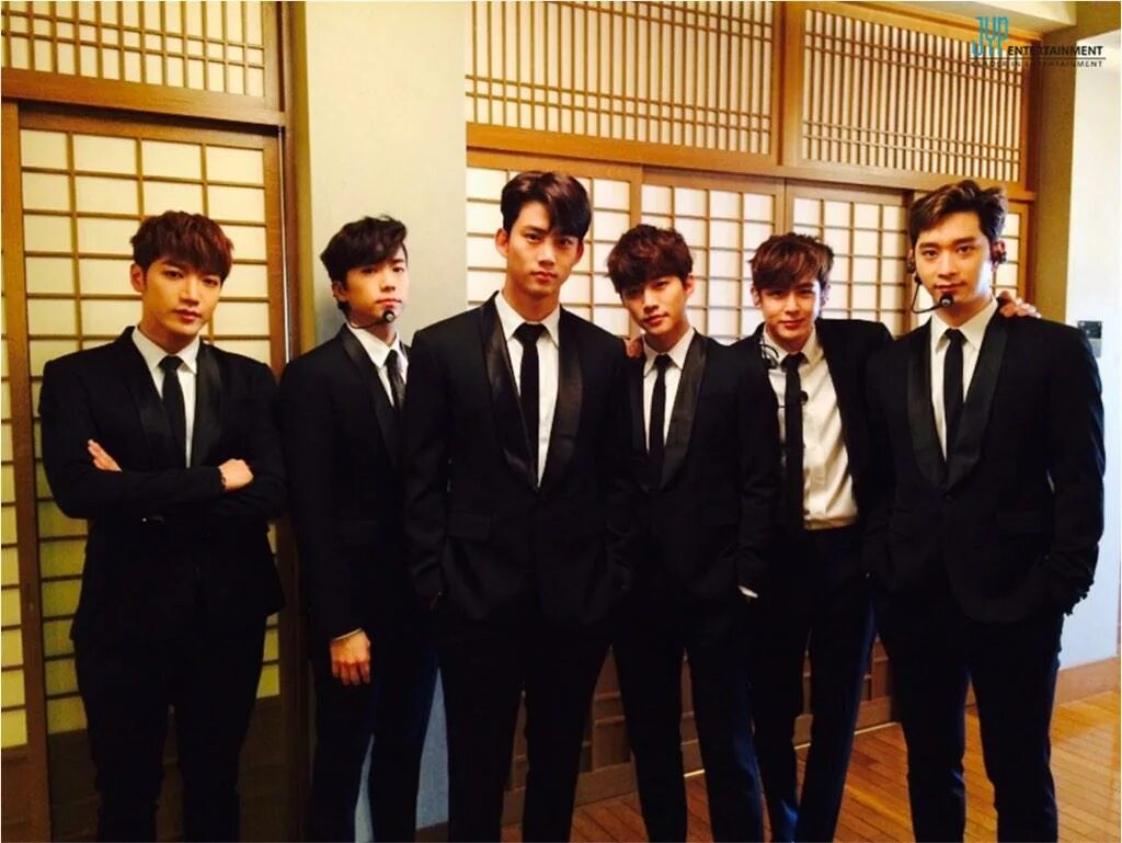 2pm корейская группа 2021. 2pm корейская группа. 2pm корейская группа 2020. 2pm корейская группа 2020. Ченхо 2pm.