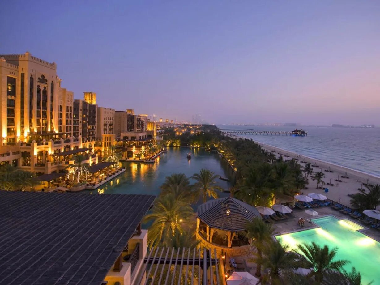 Мадинат джумейра. Jumeirah mina a'salam 5* arabian deluxe. Мадинат мина салам джумейра дубай. Мина а салам мадинат джумейра. Jumeirah mina a salam.