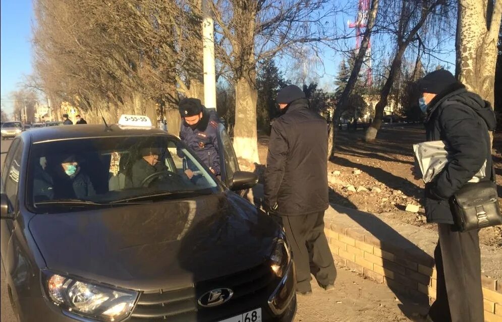 Такси мичуринск номер. Такси Мичуринск. Городское такси Мичуринск. Такси Мичуринск Тамбовская область. Тамбовские таксисты фото.