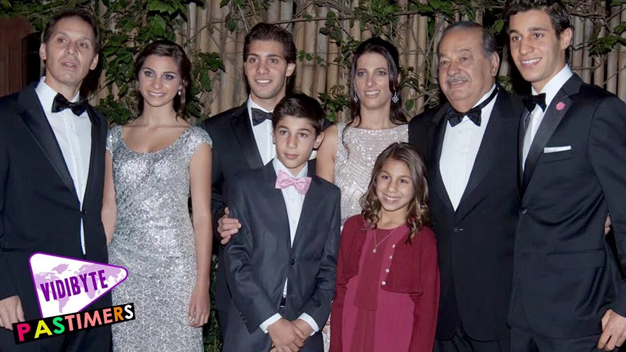 Джем спортивное питание. Carlos slim helu & family. Slim family. Сироп slim fruit family slimsyrup черника. Карлос слим элу и семья фото.