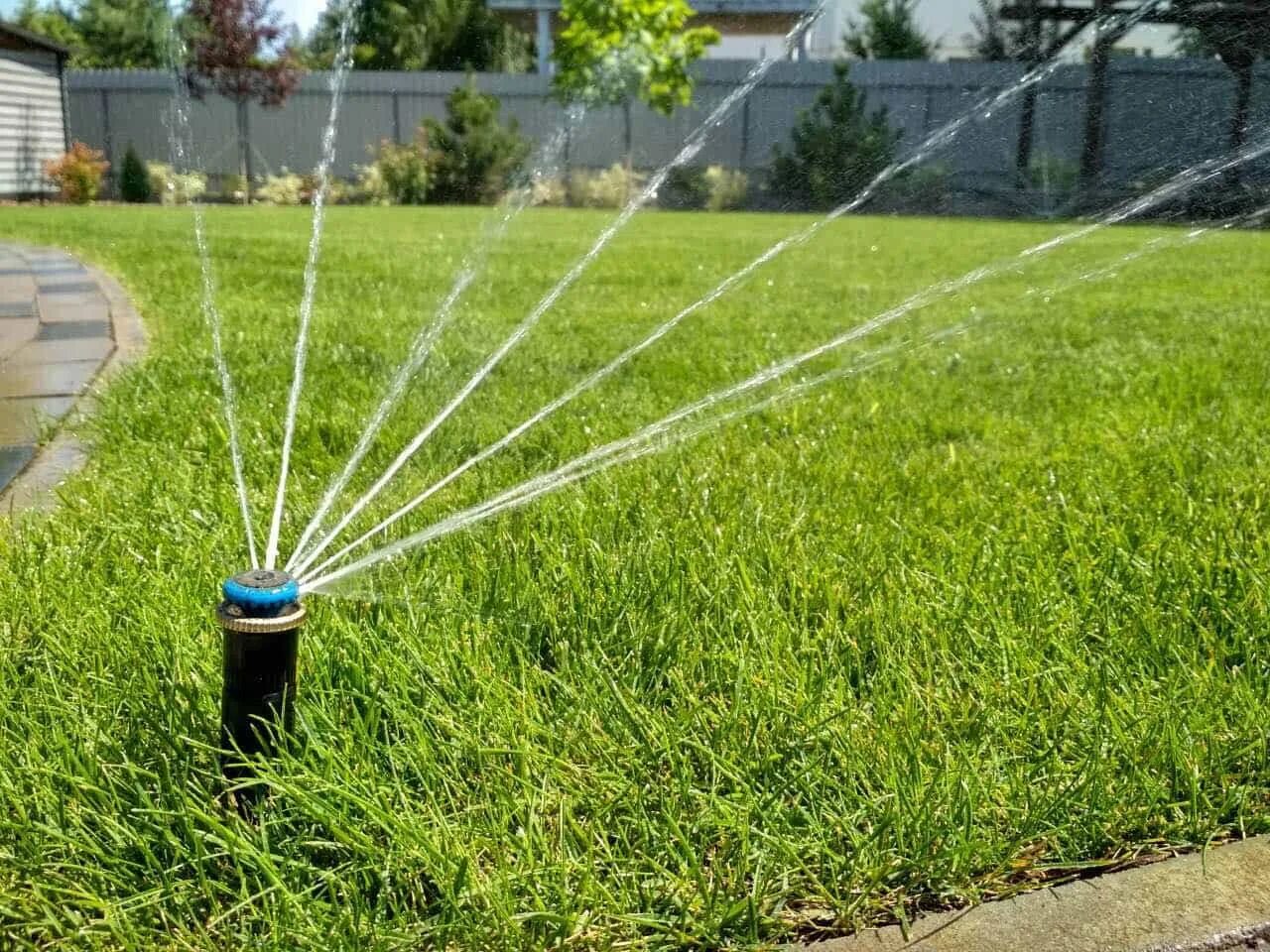 Автополив газона. Irrigation timer е5738. Gardena c1060. Smart drip irrigation. Полив сада smart wi fi на 4 шланга для полива.