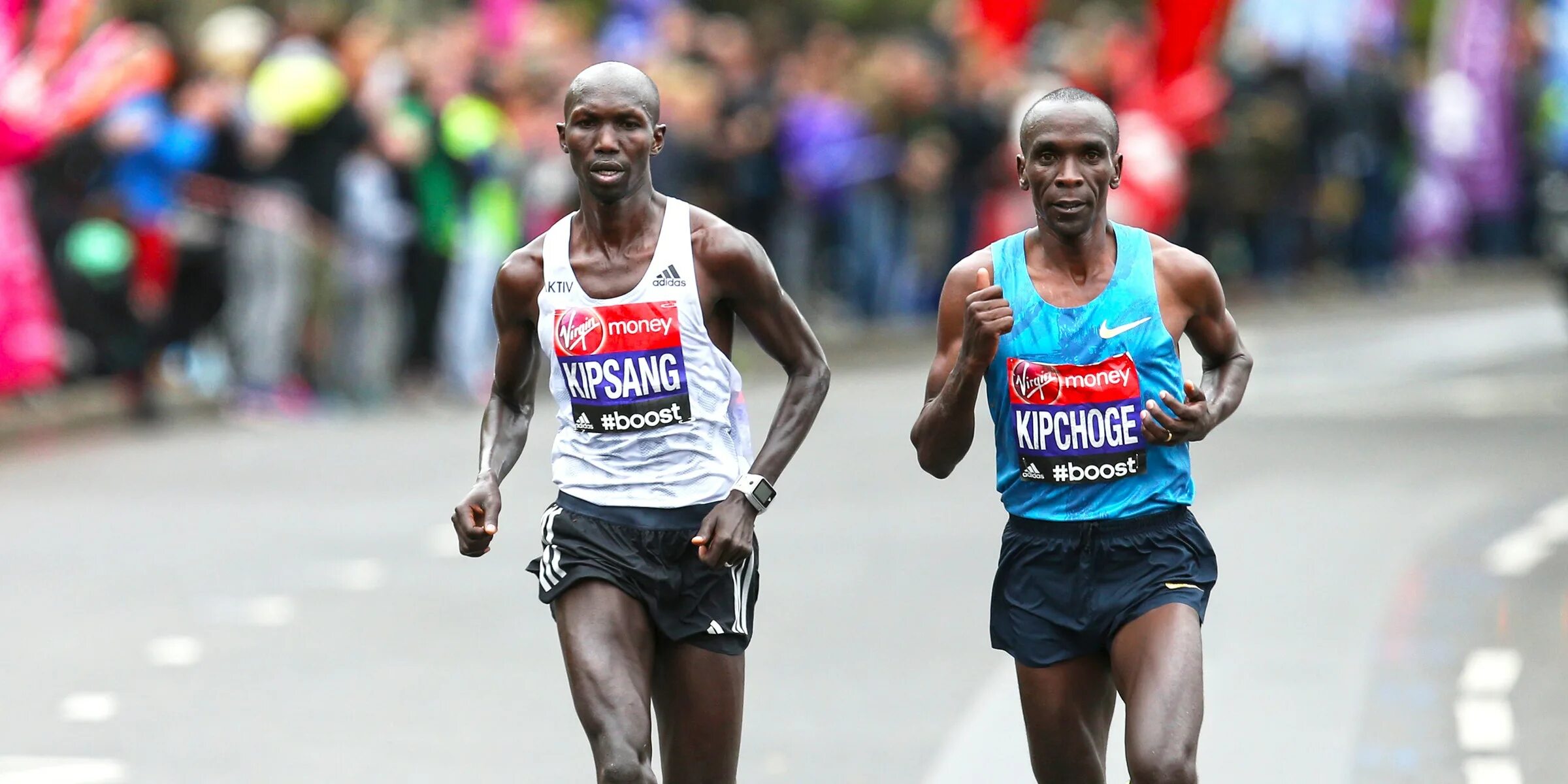 Первый олимпийский бегун. Кениец марафонец. Элиуд Кипчоге ноги. Кипчоге марафонец. Спринтер кениец.