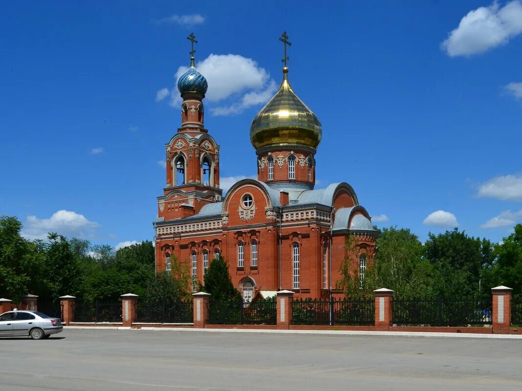 Каменск шахтинский д. Церковь Покрова Пресвятой Богородицы (Каменск-Шахтинский). Свято Покровский храм Каменск Шахтинский. Храм Покрова Пресвятой Богородицы Ростовская область. Церковь Рождества Христова (Каменск-Шахтинский).