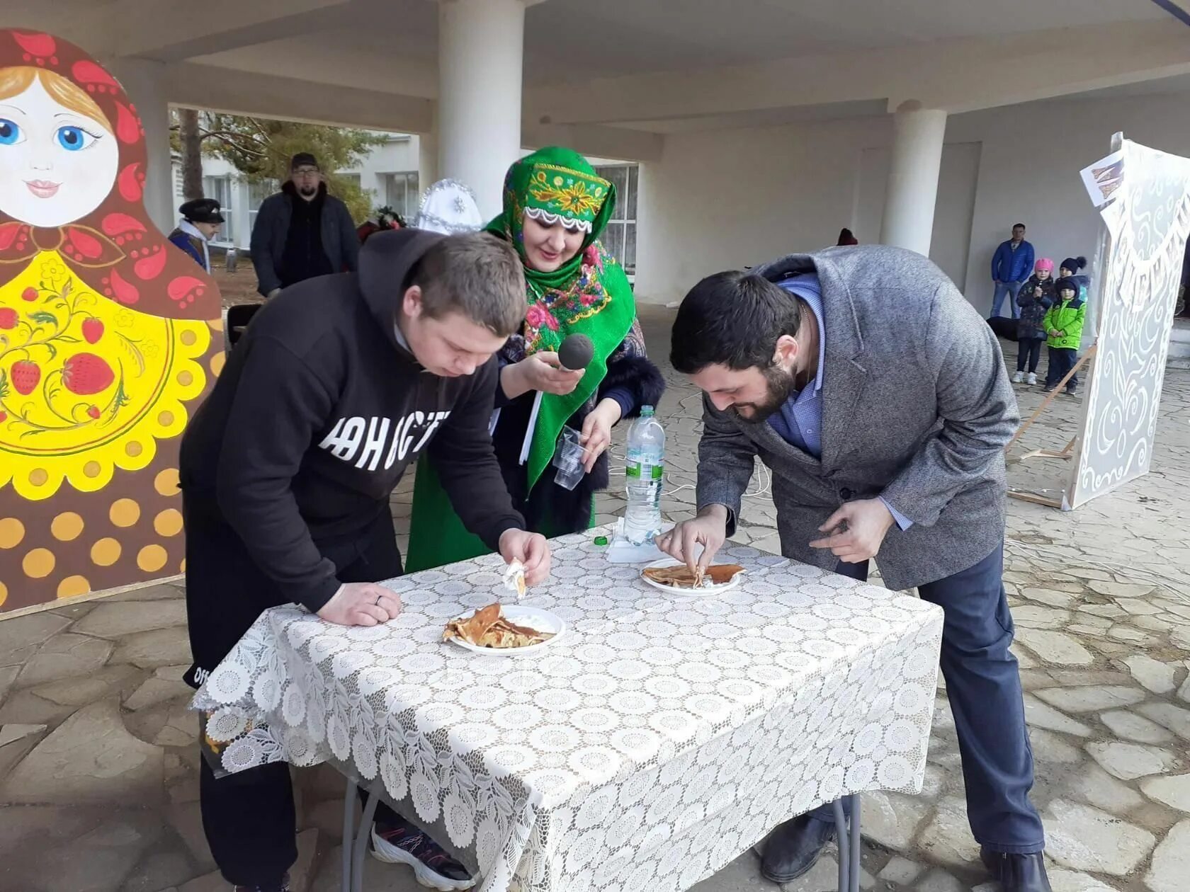 Развлекательная программа для посиделок. Развлекательная программа для посиделок. Антикафе настольные игры. Чай посиделки. Выставка масленица.