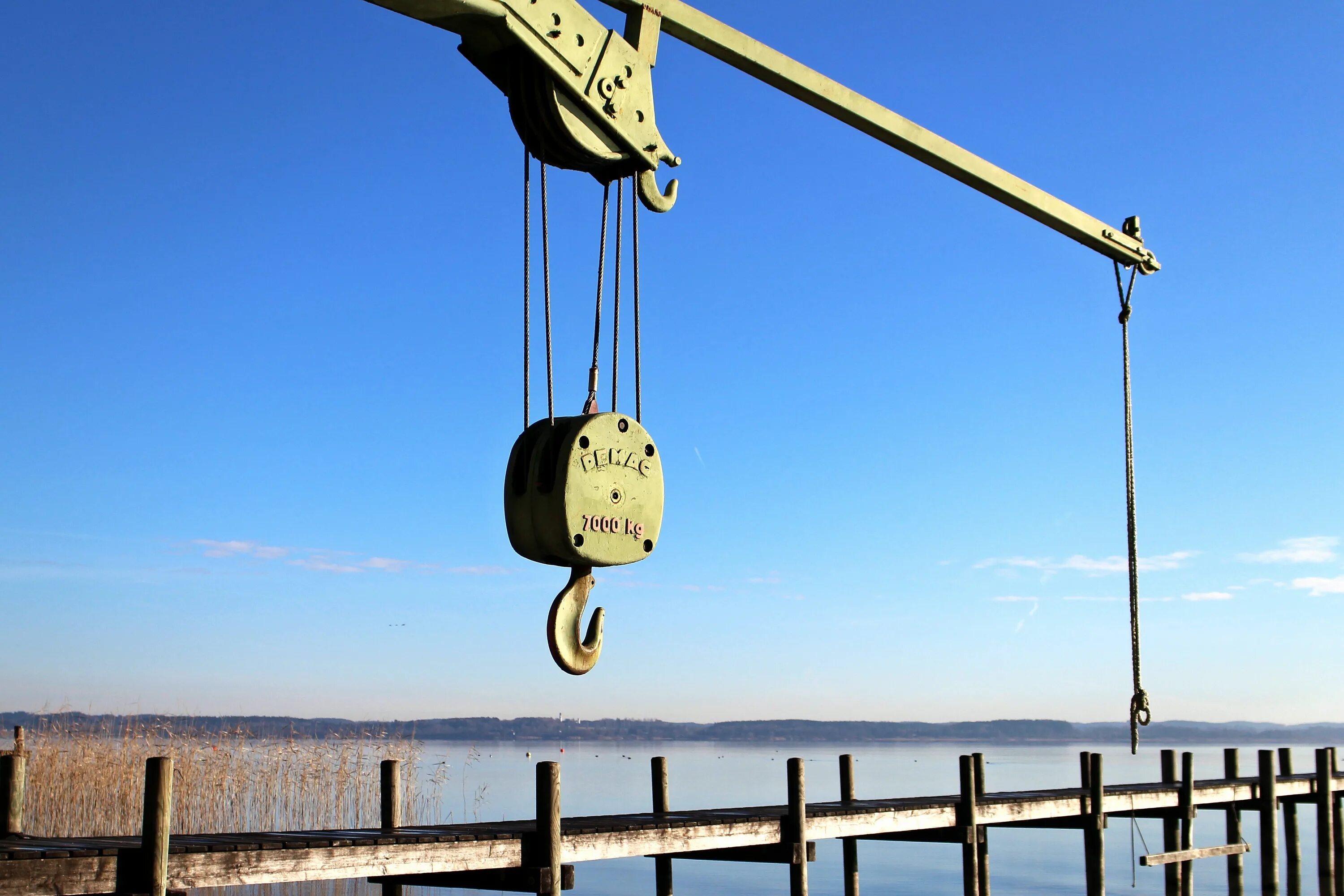 Полиспаст башенного крана. Полиспаст 12/2 мостового крана. Кран Cargo Crane. Крюк подъемного крана.