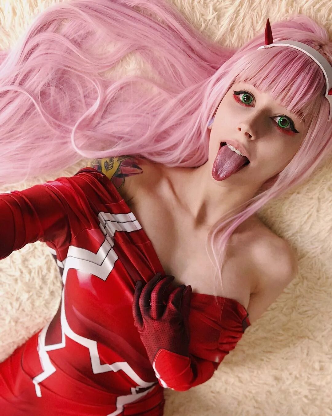 Перпл бич 18. Purple bitch lure lady таня василькова. Татьяна василькова purple. Татьяна василькова пёрпл битч. Сиа сибериа.