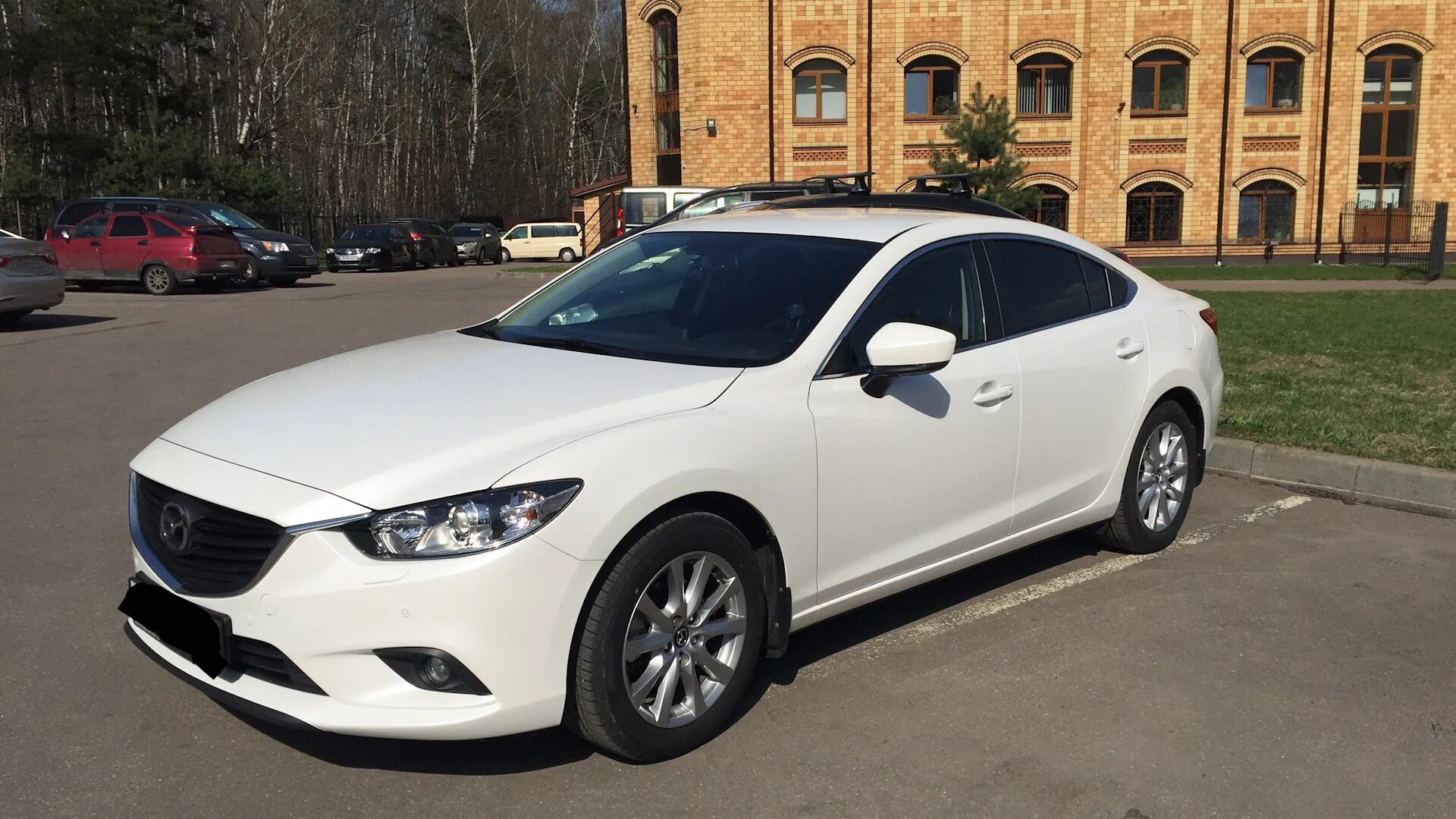 Mazda gj 2.5. Mazda 6 белый перламутр. Mazda 6 белая. Мазда 6 2014 белый перламутр. Мазда 6 2021 белый перламутр.