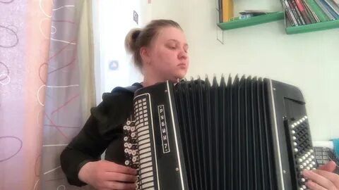 Песня звездам навстречу открыто окошко
