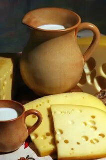 Молоко с луком сыр