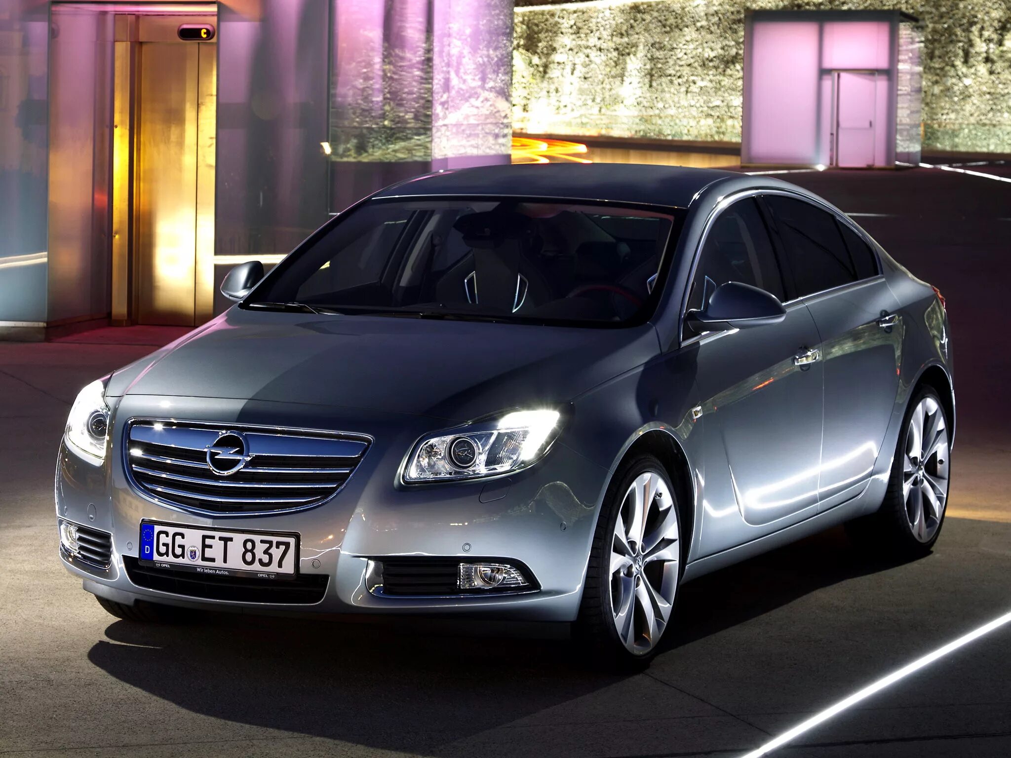 Opel insignia 2. Опель Инсигния. Opel Insignia 2012. Опель Инсигния 2000.