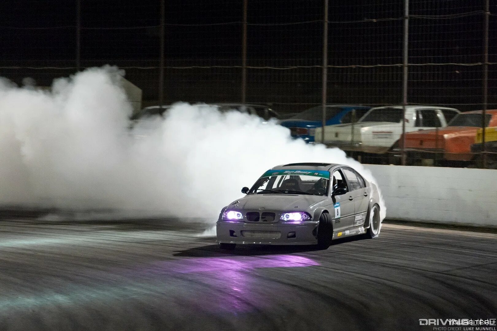 Drift z. БМВ м5 дрифт. BMW m5 дрифт. БМВ м5 2022 дрифт. БМВ м5 в дрифте.