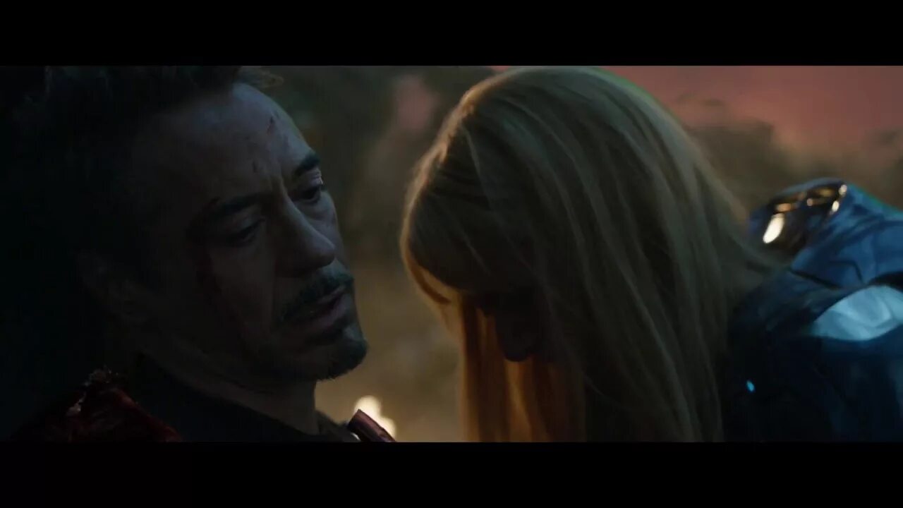 Смерть железного человека в мстители финал. Тони старк мстители финал щелчок. Мстители финал тони старка. Тони старк смерть мстители финал. Роберт дауни 2022.