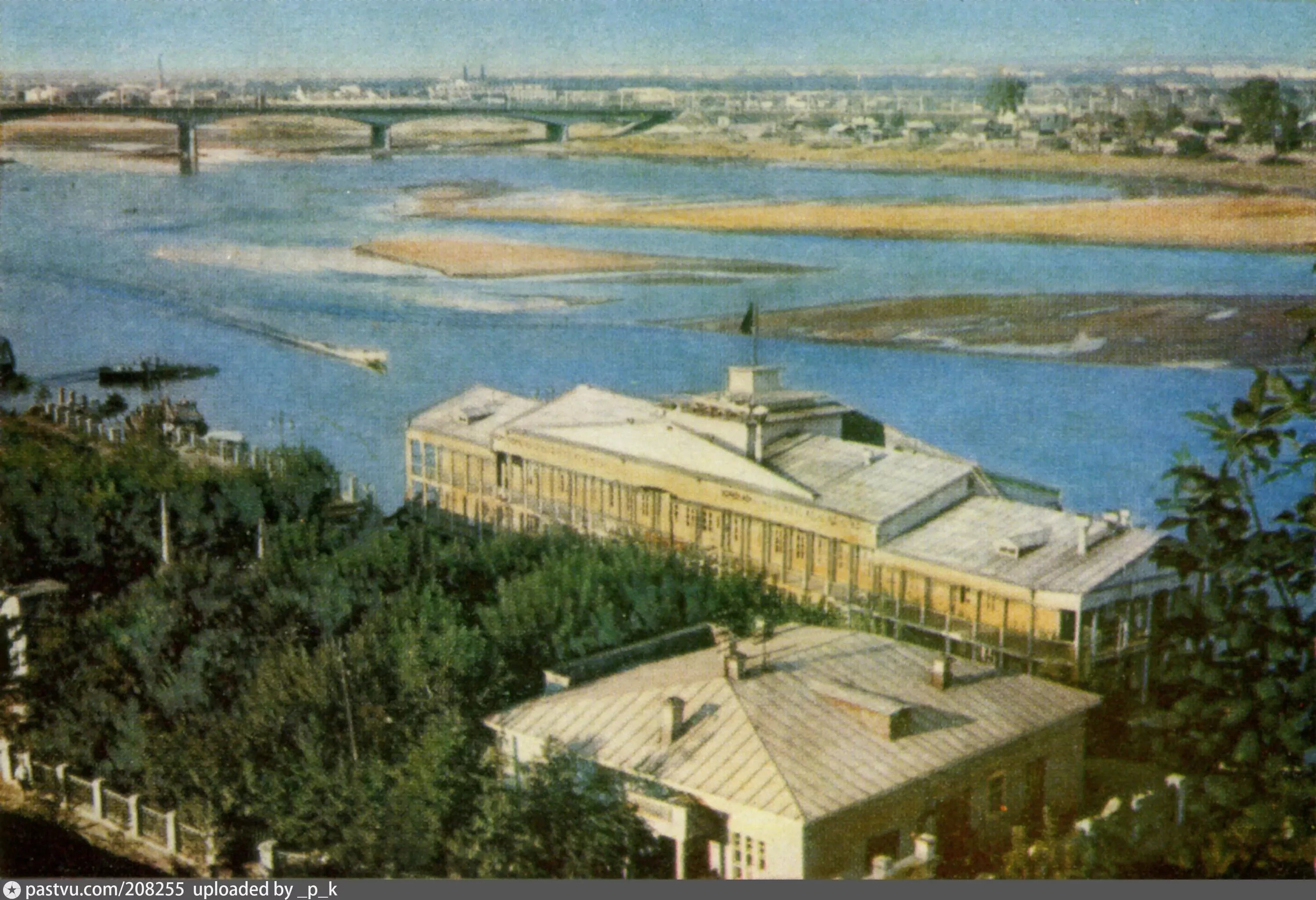 История происхождения киров. Г киров вятка. порт киров вятка. речная пристань киров вятка. вятка киров 60 годов.