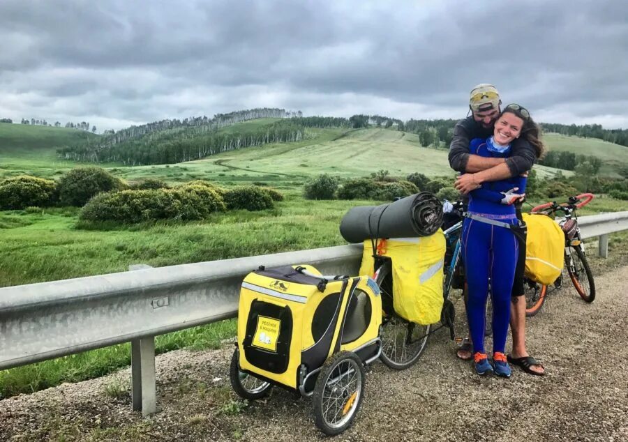 Даша путешественница 2000. Рюкзак путешественника. Аня путешественница. Джиджи ву «альпинистка в бикини»,. Торшина путешественница.