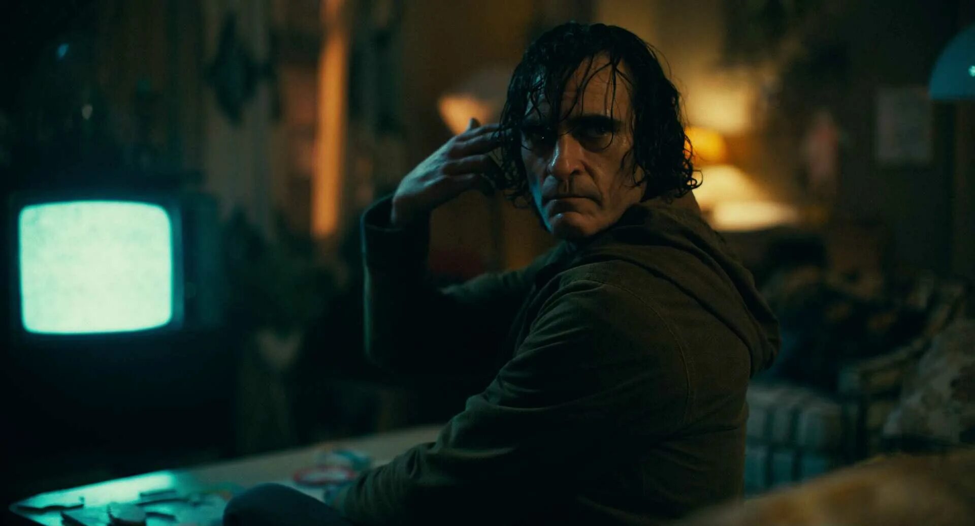 Джокер 2019 качество. Джокер 2019 артур флек. фильм джокер 2019 хоакин феникс. артур флек кадры. хоакин феникс arthur fleck.
