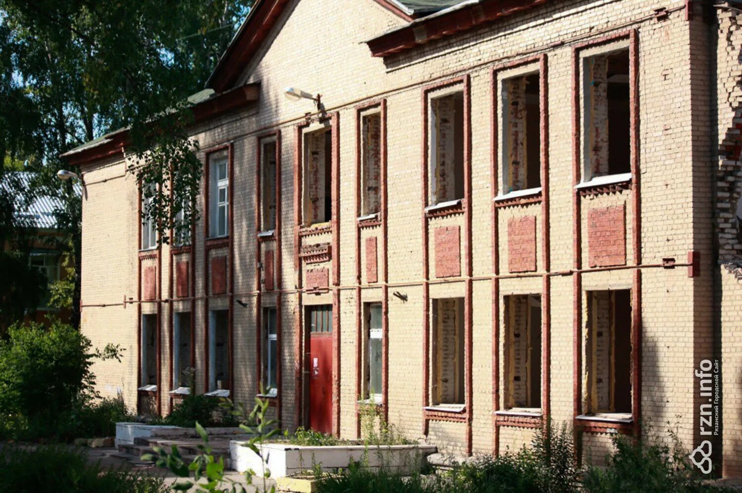 Архангельская школа-интернат пронского района рязанской. Школа интернат 1 рязань. Шацкая школа рязанской области. Школа интернат рязань космонавтов. Чапаевская сош михайловский район рязанская область.