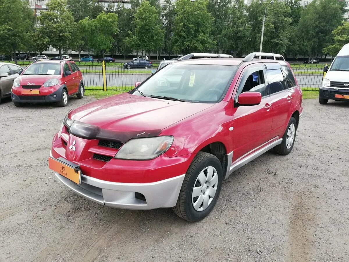 Mitsubishi outlander 2003. Митсубиши Аутлендер 2003. Mitsubishi Outlander, 2003 красный. Mitsubishi Outlander 2.4 at, 2003.