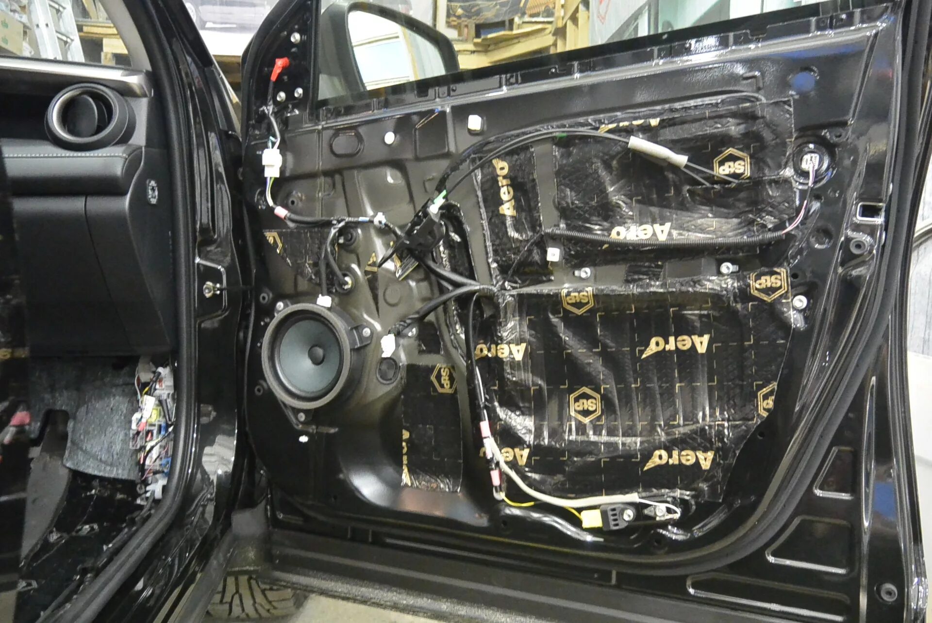 шум рав 4. шум рав 4. шумоизоляция рав 4 2020. шумоизоляция rav4 2020. шумоизоляция пола rav4 iv.