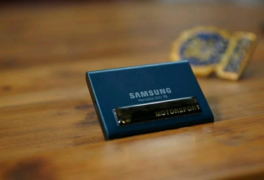 SSD Samsung t7. T7 Shield SSD. Samsung t7 Shield. SSD Samsung t7 упаковка. Samsung t7 купить