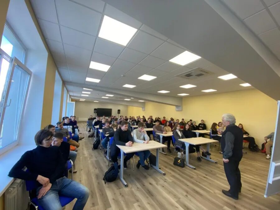 Гсп студентам. Гсп студентам. Гбпоу мо щелковский колледж. Щелковский колледж гсп. Гбпоу мо щелковский колледж сп 5 щёлково.