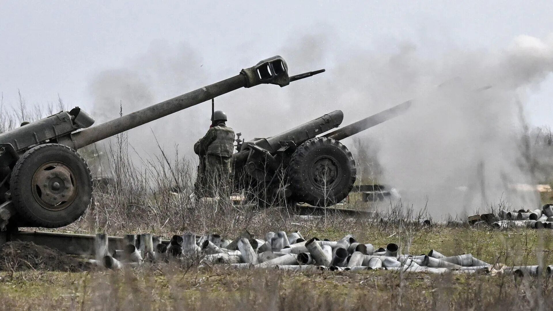 Д-30 гаубица на Донбассе. Гаубица д-30 на марше. Артиллерия России гаубицы д 30. Д30 гаубица спецоперация. Обстрел вс рф