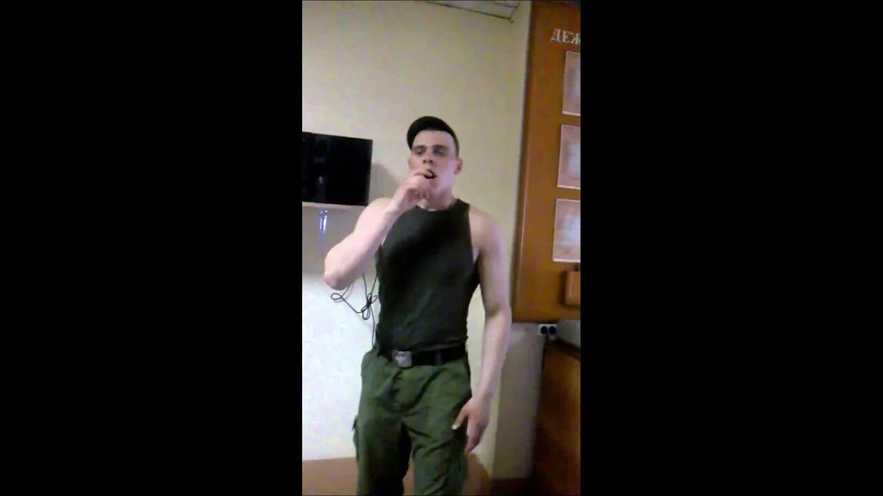 Армейские сборники mp3. Армейский рэп. Армейский рэп. Армейский рэп мат. -про войну гитарист 2.
