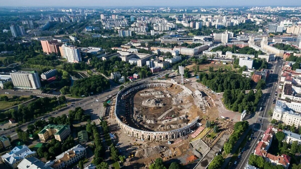 20 лет минск. Стадион динамо с птичьего полета. минск с высоты. минск с высоты птичьего полета. беларусь с птичьего полета минск.