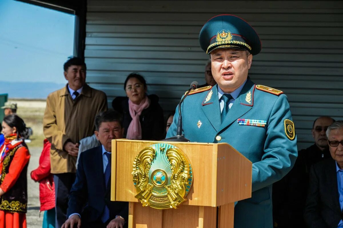 Академия погран кнб алматы. Комитет национальной безопасности казахстана. Академия погран кнб алматы. Пограничная служба пс кнб казахстана. Форма пограничников казахстана.