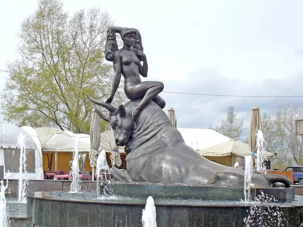 достопримечательности ленинского района красноярска. красноярск достромичательности. какие достопримечательности есть в красноярске. красноярск главная достопримечательность. памятник резанову в красноярске.