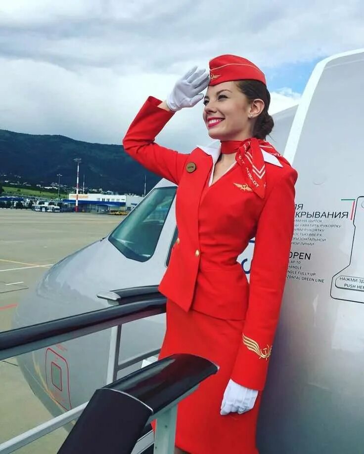 Бортпроводник после 11. Клэр Кастл стюардесса. Virgin Atlantic бортпроводники. Авиакомпания Аэрофлот бортпроводники. Авиакомпания Аэрофлот форма бортпроводников.