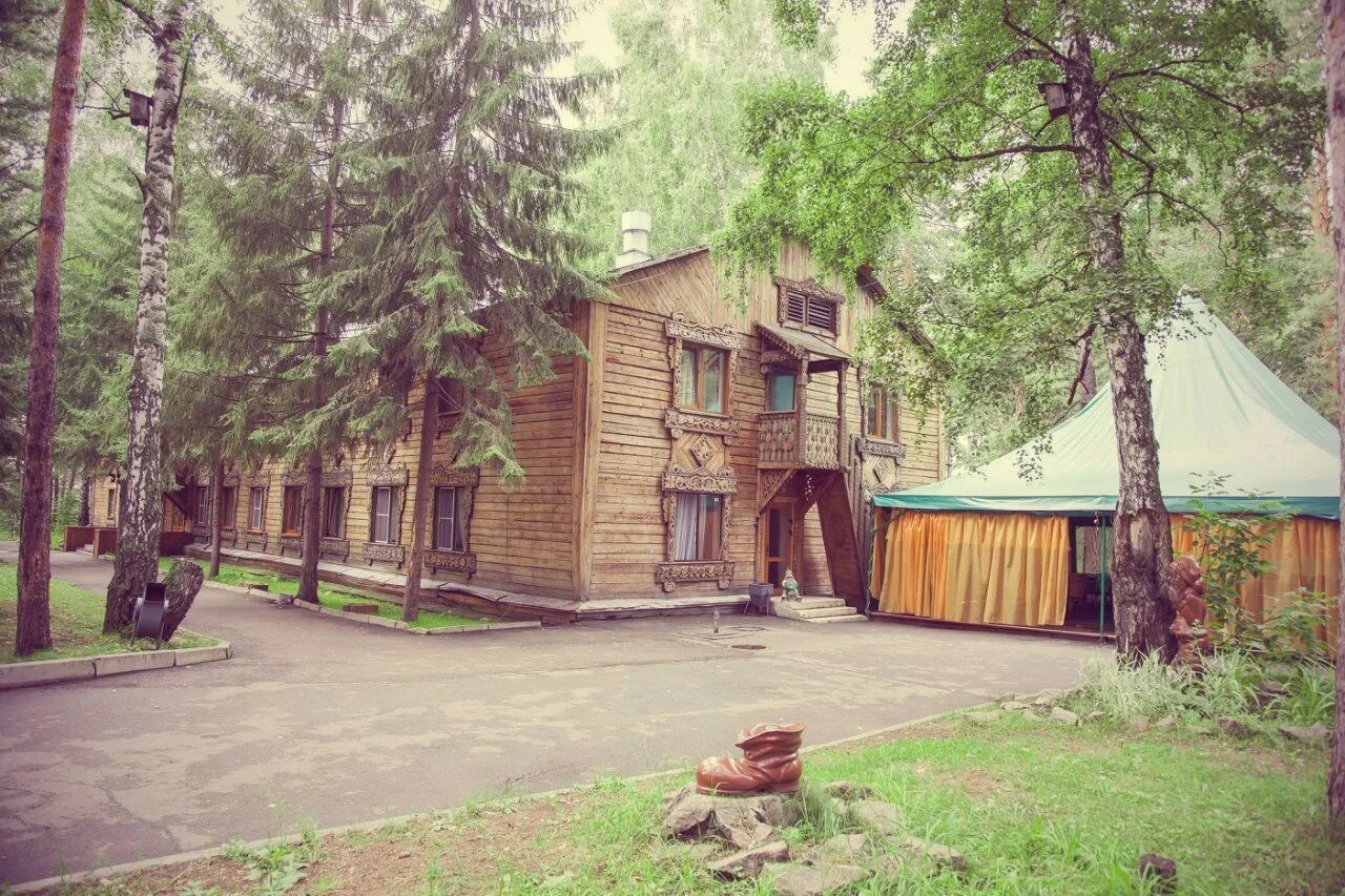 Колос база отдыха новосибирск. Пансионат колос новосибирск. Санаторий колос новосибирск. Пансионат колос максимиха. Пансионат колос новосибирск.