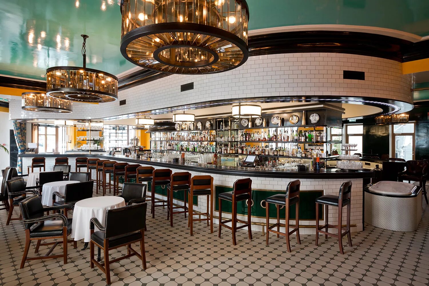 Bars electro. Noor electro ресторан. Noor bar electro тверская ул. Noor bar electro. Noor electro ресторан москва.