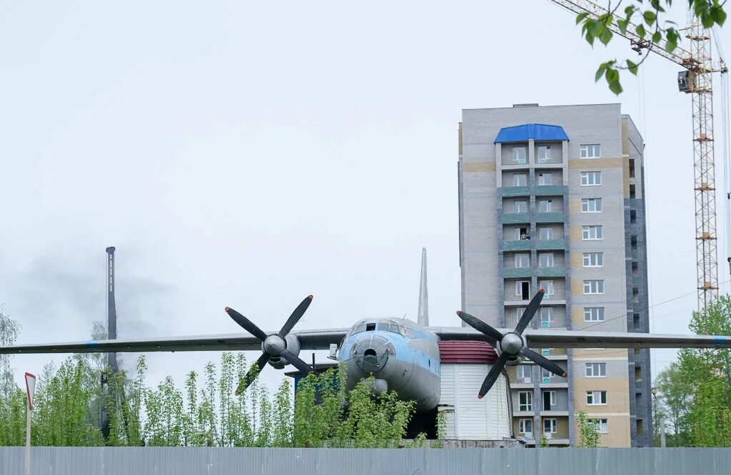 Работа киров филейка. Филейский аэродром киров. аэропорт филейка киров. самолет на филейке киров. филейский самолет.