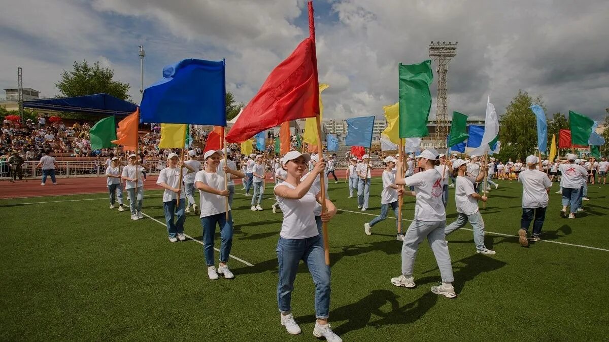 Верхняя пышма 13 июля. Стадион металлург верхняя пышма. верхняя пышма день металлурга 2025 концерт. день города верхняя пышма 2025. верхняя пышма 2025.