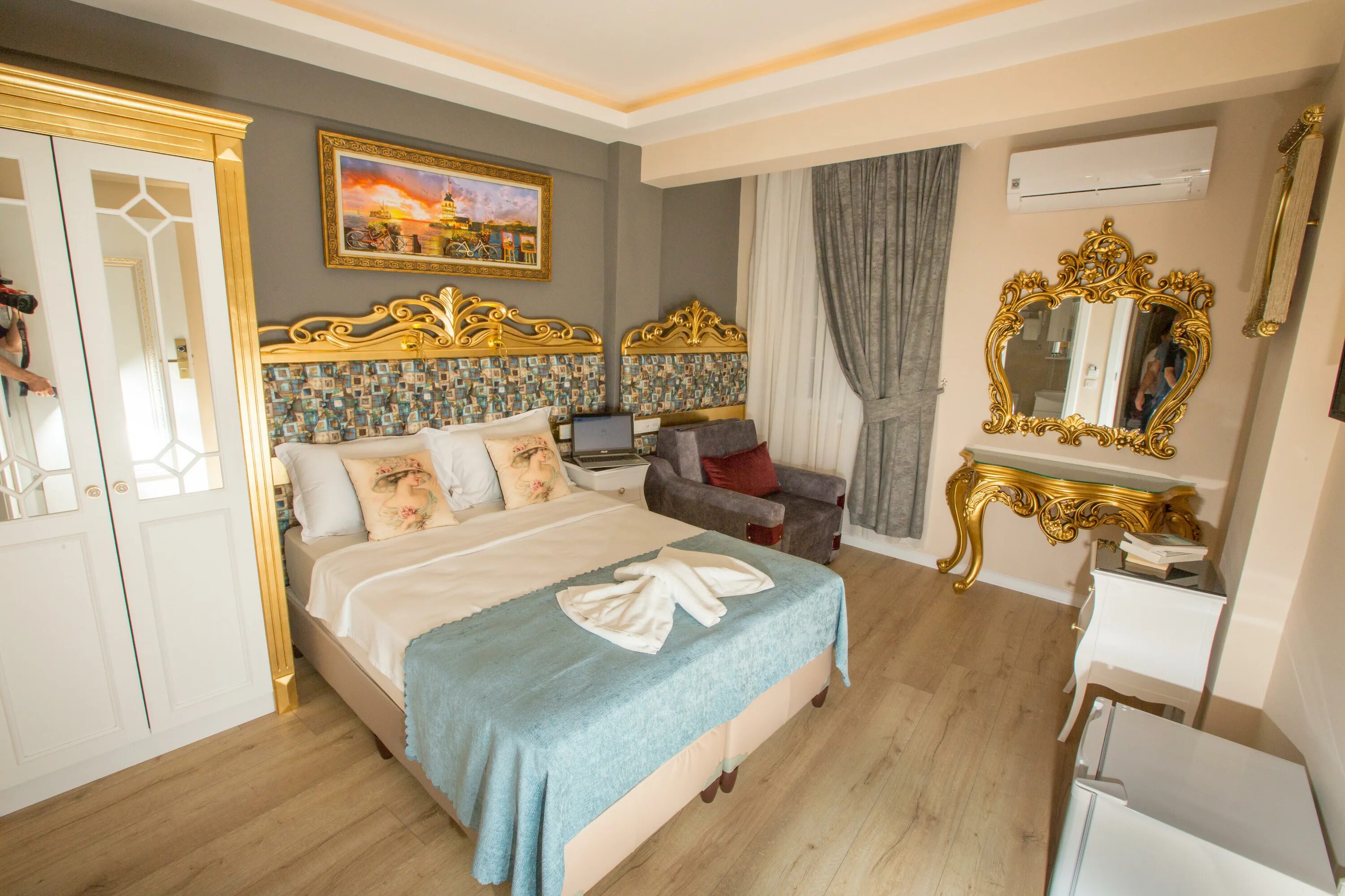 Atlantis hotel sultanahmet 3. Atlantis royal hotel 3* (султанахмет). атлантис стамбул. истанбул роял отель. atlantis hotel istanbul.