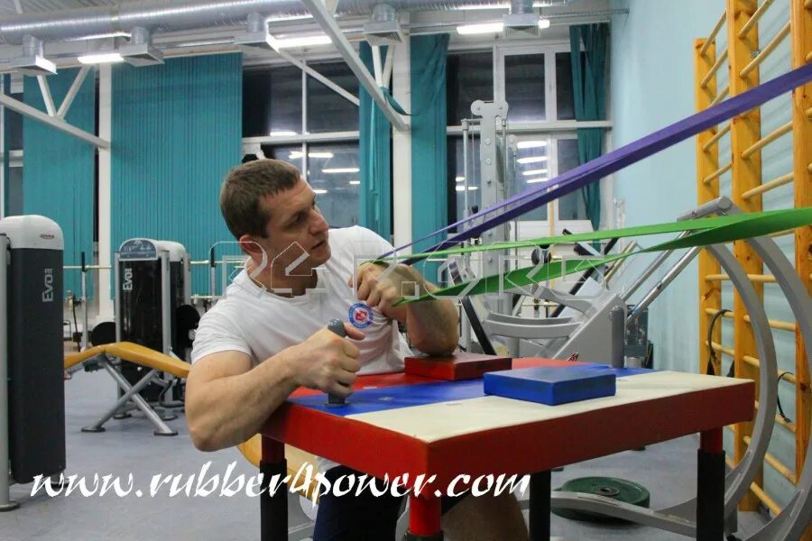 Резиновая петля "оранжевая" (нагрузка 32-82 кг. Петля латексная band4power. Резинка для армрестлинга. Резиновый жгут армрестлинг. Резинка для армрестлинга.