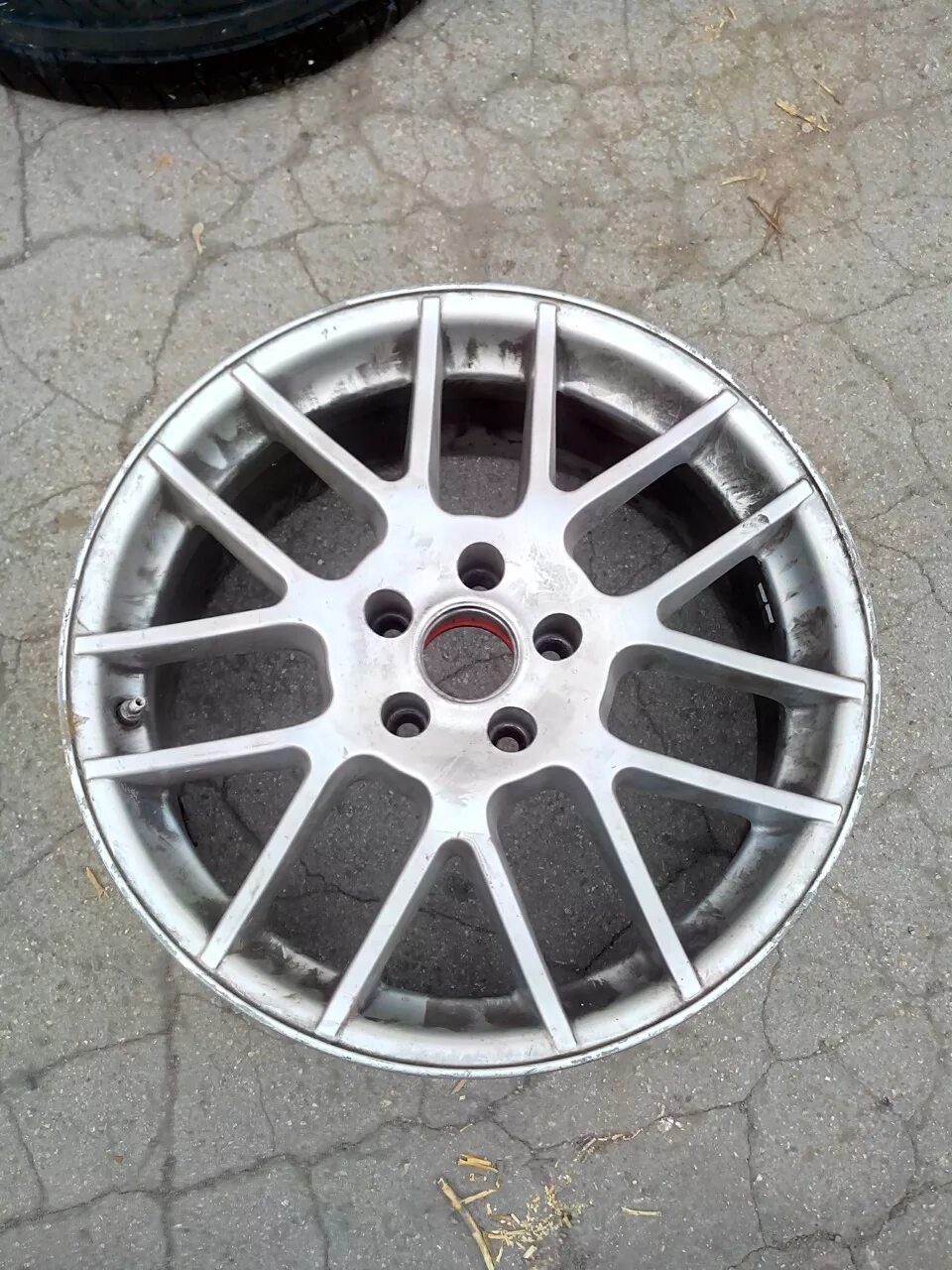 Всмпо сириус 15. Продам 3 диска. Диски slik 189. Бмв 65 стиль r15. Volvo 343 borbet.